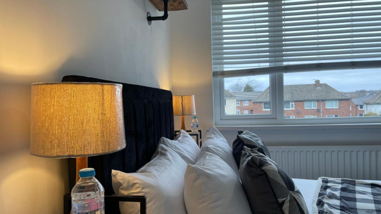 Fully Serviced Three Bed House In Durham Kültér fotó